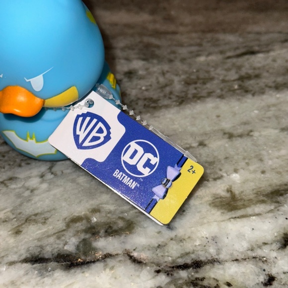 BATMAN Rubber Duck 2025 EASTER Duckie 3" Egg Decor Jeep Ducking NEW DC Comics - Picture 6 of 8
